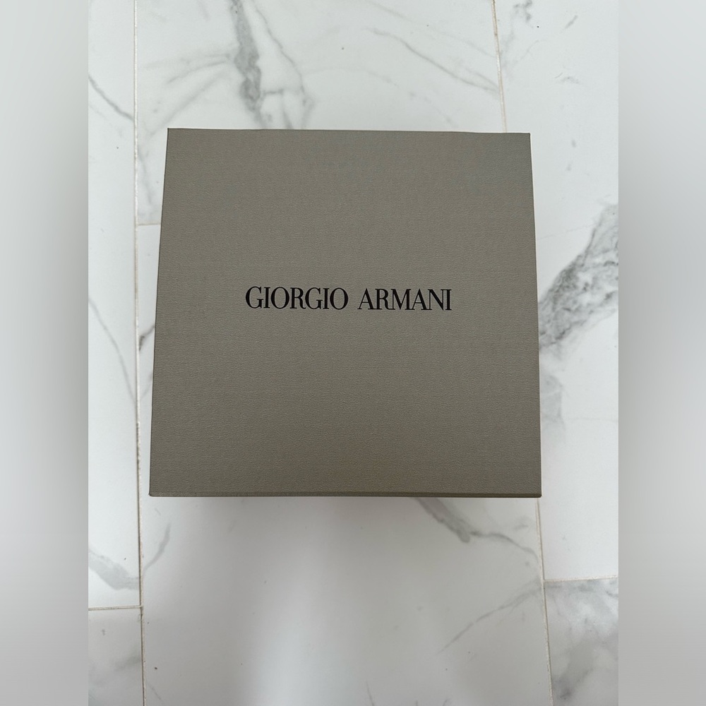 GIORGIO ARMANI GIFT BOX MAGNETIC CLOSURE 8.5” X 8.5” New - Picture 1 of 3